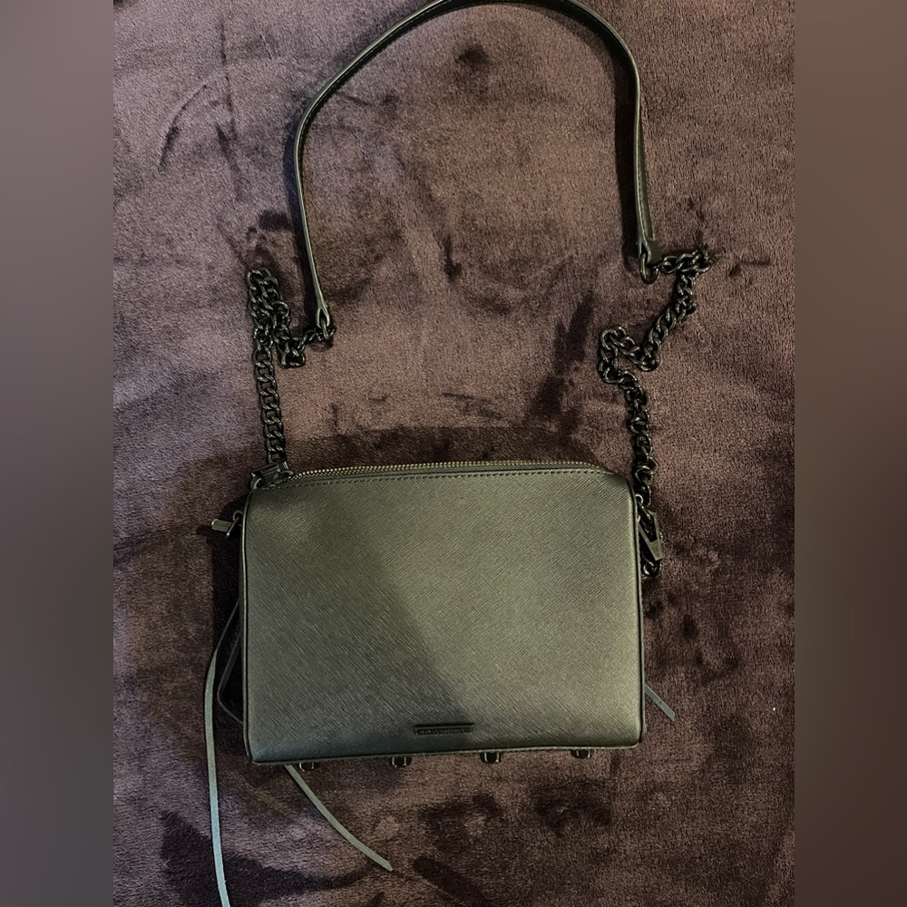 Rebecca Minkoff Avery crossbody bag. - Picture 4 of 9